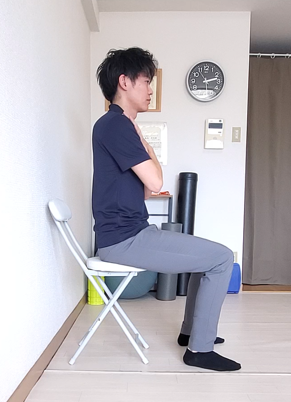 5回立ち上がりテスト開始肢位